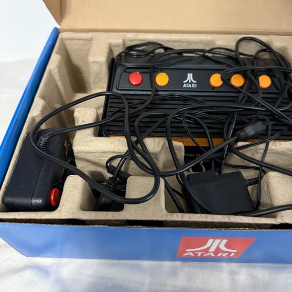 Atari Flashback 64 Classic Game Console - Picture 4 of 7